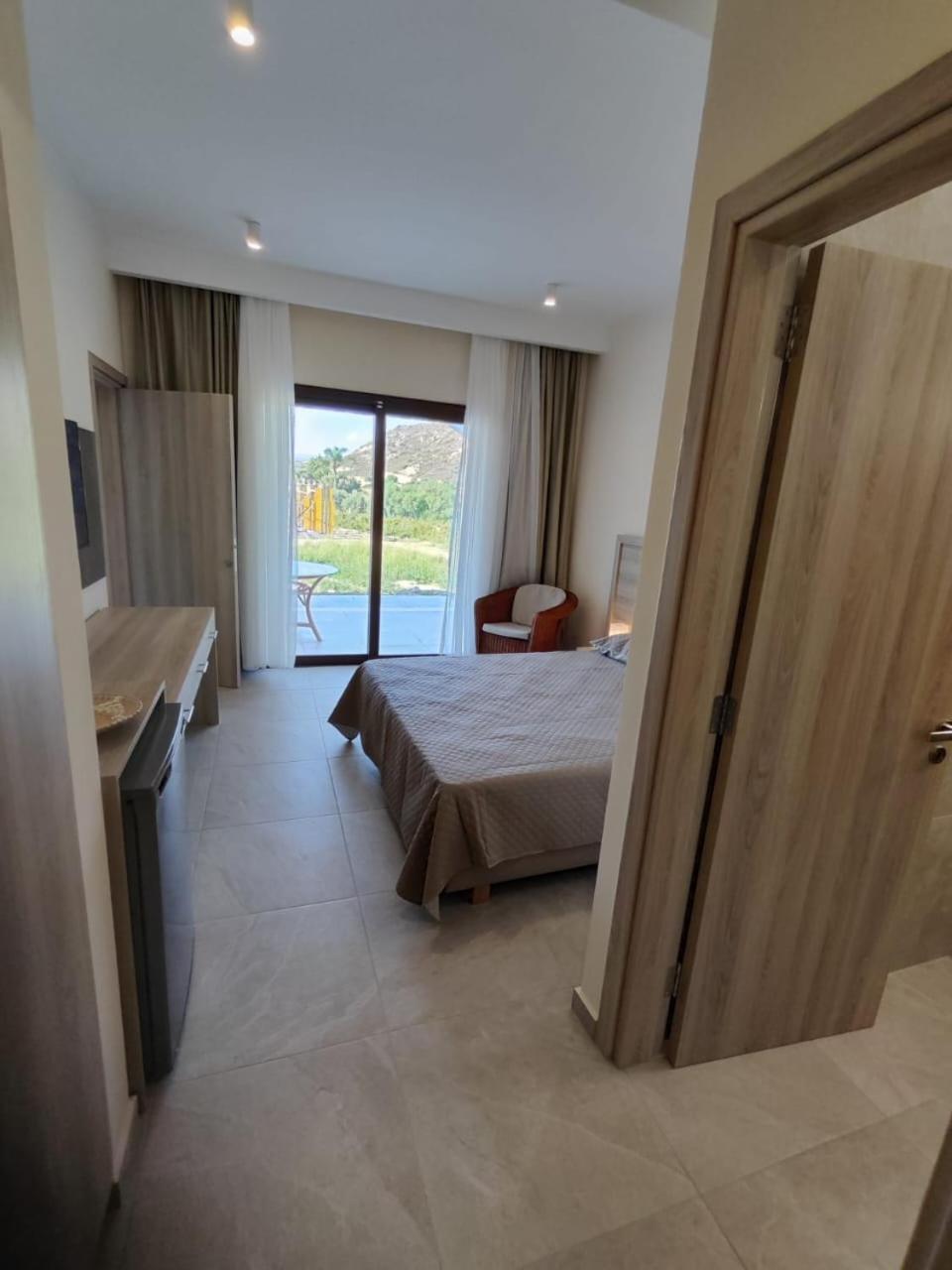 Vina Oliva Resort Piszúri Kültér fotó